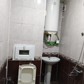 In Baku 42.0 m² apartment is for sale - Image 2