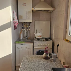 In Baku 60.0 m² apartment is for rent - Image 4