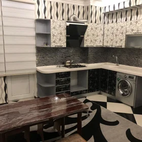 In Baku 90.0 m² apartment is for sale - Image 5