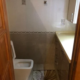 In Baku 90.0 m² apartment is for sale - Image 8