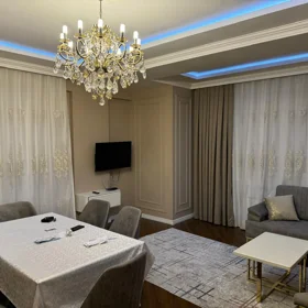In Baku 135.0 m² apartment is for rent - Image 3