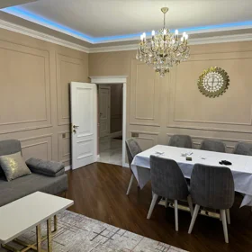 In Baku 135.0 m² apartment is for rent - Image 4