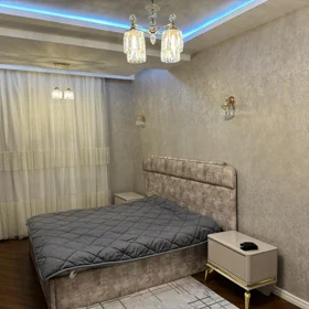In Baku 135.0 m² apartment is for rent - Image 6