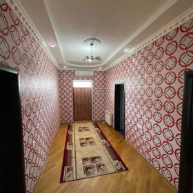 In nan 100.0 m² house with 3.0 rooms is for sale - Image 9