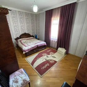 In nan 100.0 m² house with 3.0 rooms is for sale - Image 10