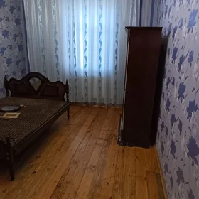 In Binəqədi rayonu 85.0 m² house with 3.0 rooms is for rent - Image 5