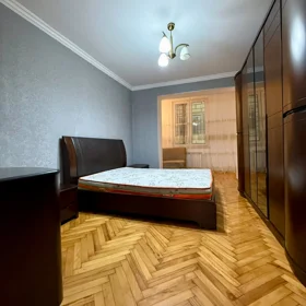 In Baku 90.0 m² apartment is for rent - Image 6