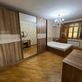 In Khirdalan 75.0 m² apartment is for rent - Image 7