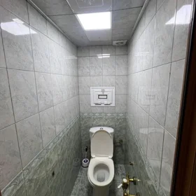 In Khirdalan 75.0 m² apartment is for rent - Image 9