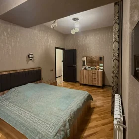 In Baku 96.0 m² apartment is for sale - Image 4