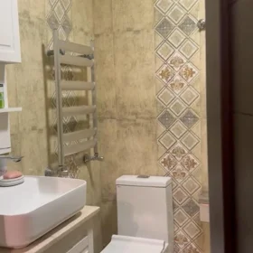 In Baku 96.0 m² apartment is for sale - Image 8
