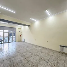 Baku-da 55.0 m2 obyekt kirayə verilir