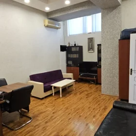 In Baku 130.0 m² commercial is for rent - Image 5