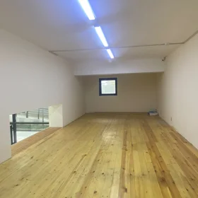 In Baku 75.0 m² commercial is for rent - Image 2