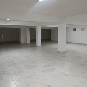 In Baku 350.0 m² commercial is for rent - Image 2