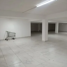 In Baku 350.0 m² commercial is for rent - Image 8