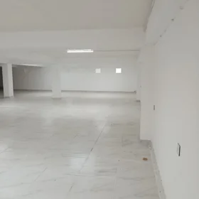 In Baku 350.0 m² commercial is for rent - Image 10