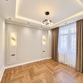 In Baku 136.0 m² apartment is for sale - Image 8