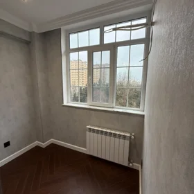 In Baku 80.0 m² apartment is for sale - Image 4