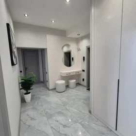 In Baku 100.0 m² apartment is for rent - Image 2