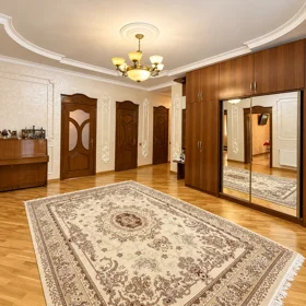 In Baku 203.0 m² apartment is for sale - Image 7