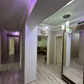 In Baku 110.0 m² apartment is for sale - Image 3