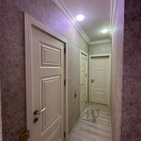 In Baku 110.0 m² apartment is for sale - Image 6