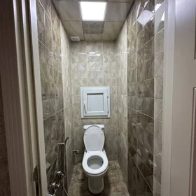 In Baku 110.0 m² apartment is for sale - Image 7