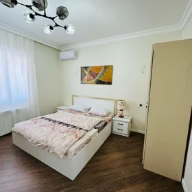 In nan 140.0 m² house with 4.0 rooms is for sale - Image 7