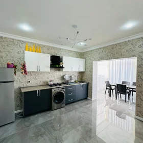 In nan 140.0 m² house with 4.0 rooms is for sale - Image 8