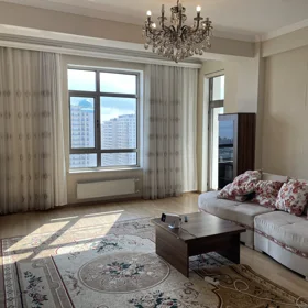 In Baku 95.0 m² apartment is for rent - Image 2