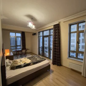 In Baku 95.0 m² apartment is for rent - Image 9