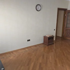 In Baku 135.0 m² apartment is for sale - Image 7