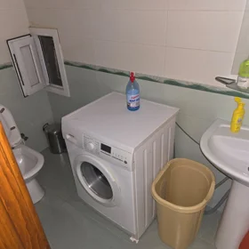 In Baku 135.0 m² apartment is for sale - Image 9