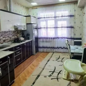 In Xətai rayonu 100.0 m² apartment is for rent