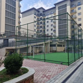 In Baku 138.0 m² apartment is for sale - Image 2