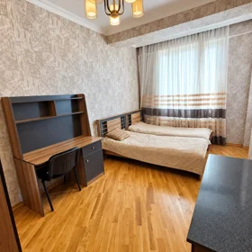 In Baku 87.0 m² apartment is for rent - Image 6