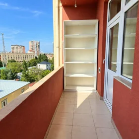 In Baku 87.0 m² apartment is for rent - Image 10