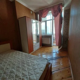 In Baku 60.0 m² apartment is for rent - Image 6