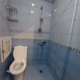 In Baku 60.0 m² apartment is for rent - Image 7