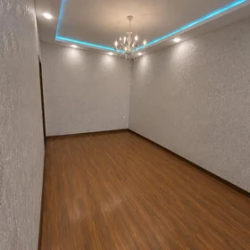 In Baku 86.0 m² apartment is for sale - Image 10
