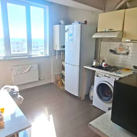 In Baku 60.0 m² apartment is for sale - Image 10