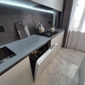 In Baku 110.0 m² apartment is for rent - Image 6