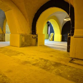 In Səbail rayonu 200.0 m² commercial is for rent - Image 8