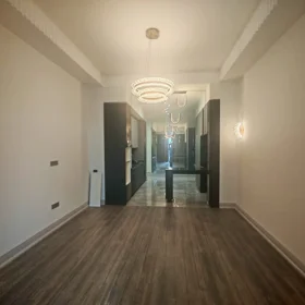 In Baku nan m² apartment is for sale - Image 8