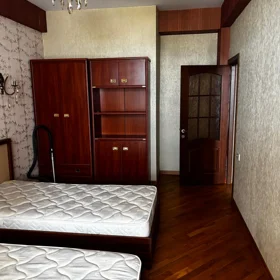 In Baku 70.0 m² apartment is for rent - Image 7