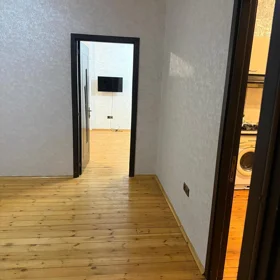 In Baku 90.0 m² apartment is for rent - Image 9
