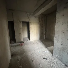 In Baku nan m² apartment is for sale - Image 6