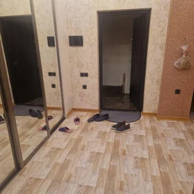 In Baku 110.0 m² apartment is for rent - Image 5