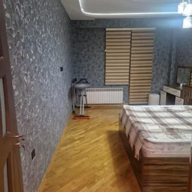 In Baku 110.0 m² apartment is for rent - Image 6